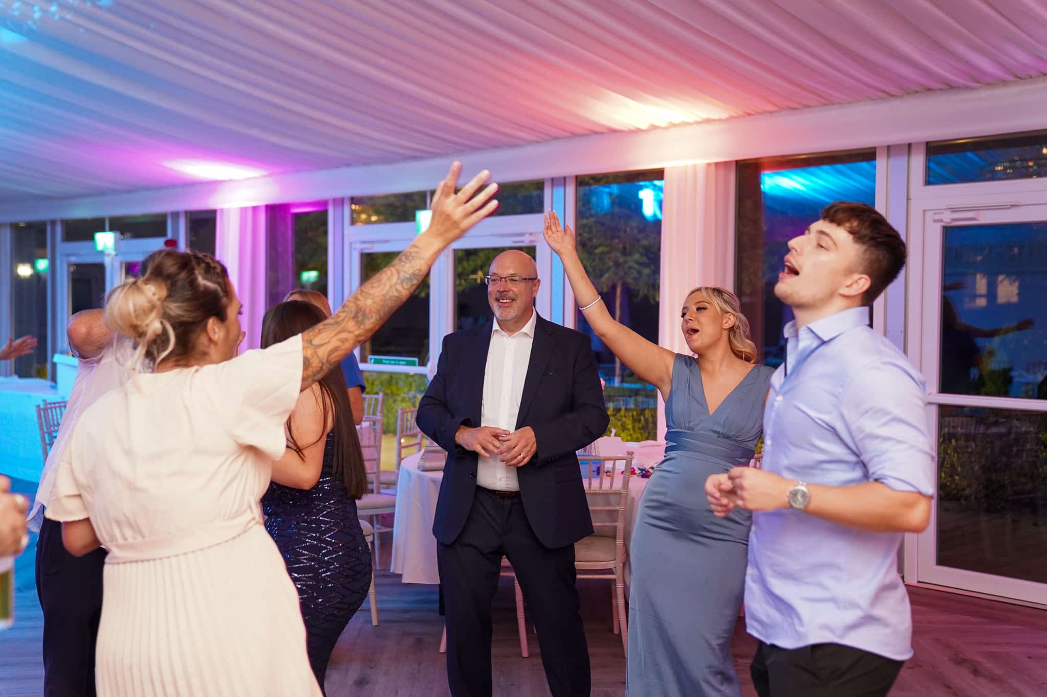 Fill The Floor Discos | Wedding & Party DJ Hire in Buckinghamshire & Hertfordshire