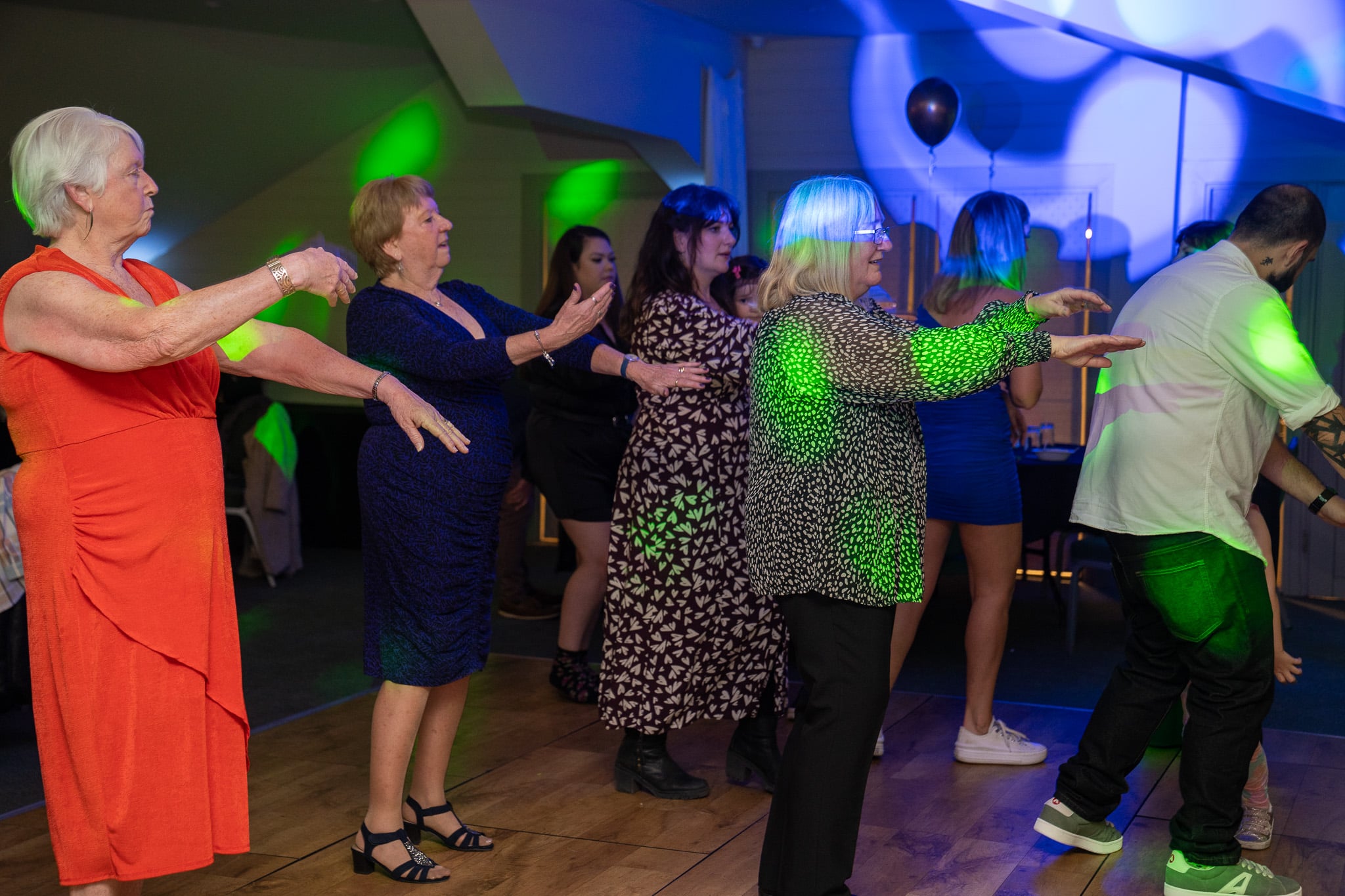 Fill The Floor Discos | Wedding & Party DJ Hire in Buckinghamshire & Hertfordshire