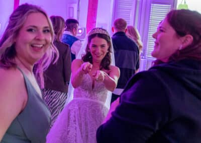 Fill The Floor Discos | Wedding & Party DJ Hire in Buckinghamshire & Hertfordshire
