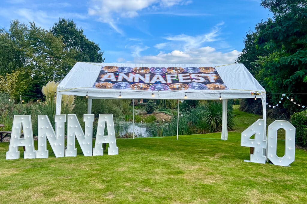 Anna&rsquo;s festival-style 40th birthday in Egham - Fill The Floor Discos