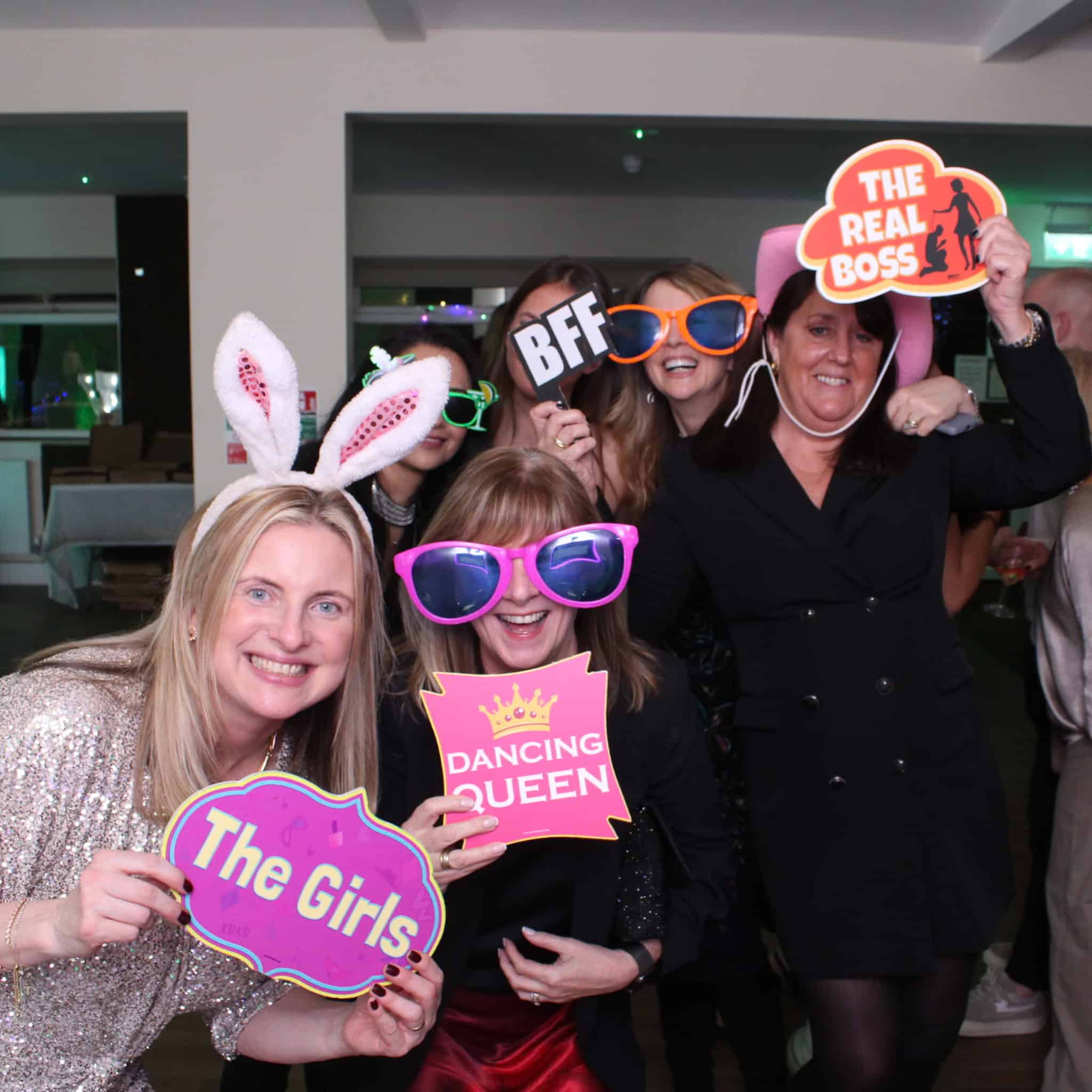 Fill The Floor Discos | Wedding & Party DJ Hire in Buckinghamshire & Hertfordshire