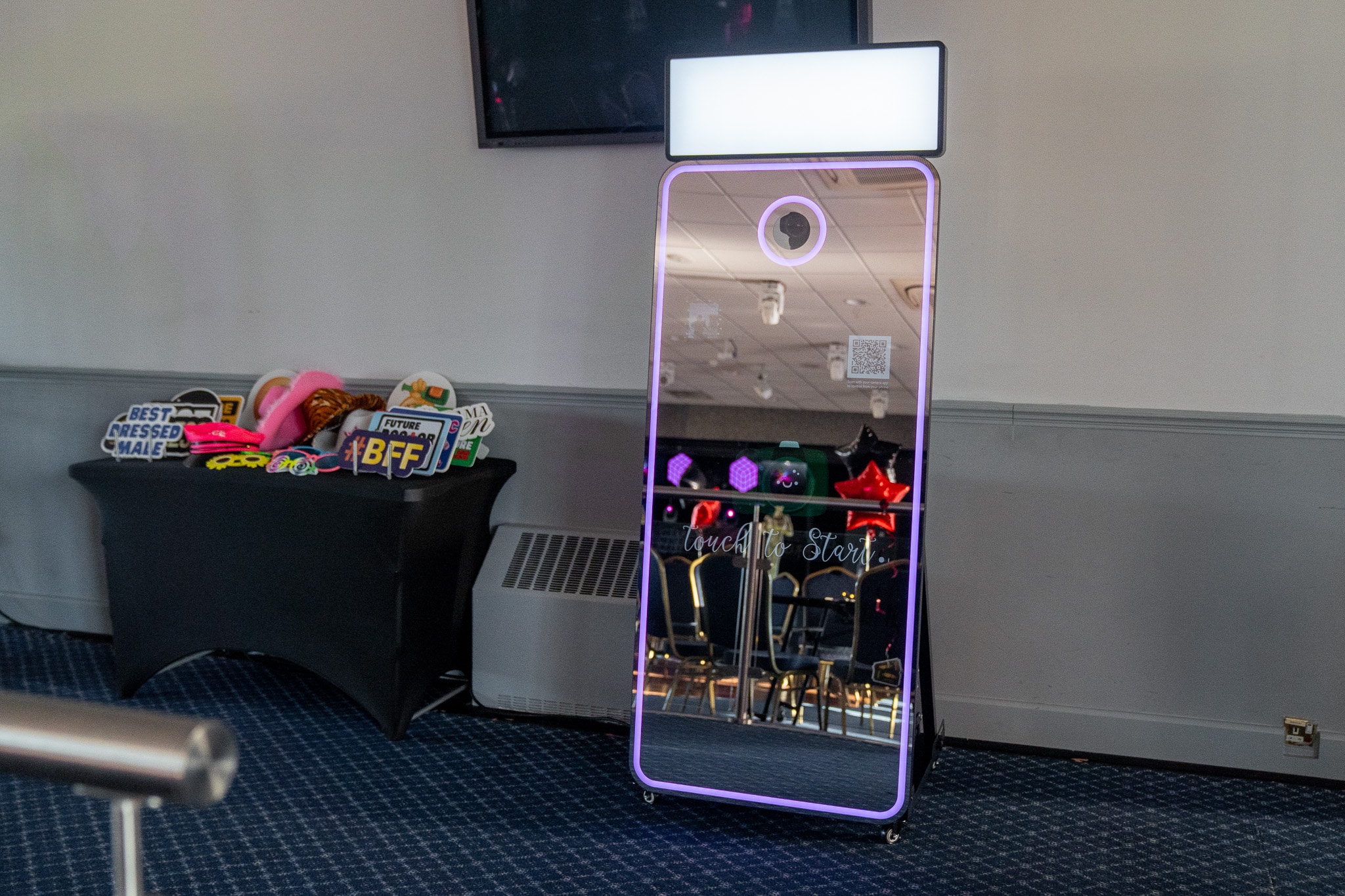 Fill The Floor Discos | Wedding & Party DJ Hire in Buckinghamshire & Hertfordshire