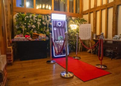 Fill The Floor Discos | Wedding & Party DJ Hire in Buckinghamshire & Hertfordshire